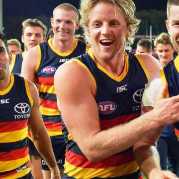 Adelaide Crows strings two straight AFL victories after over a year
