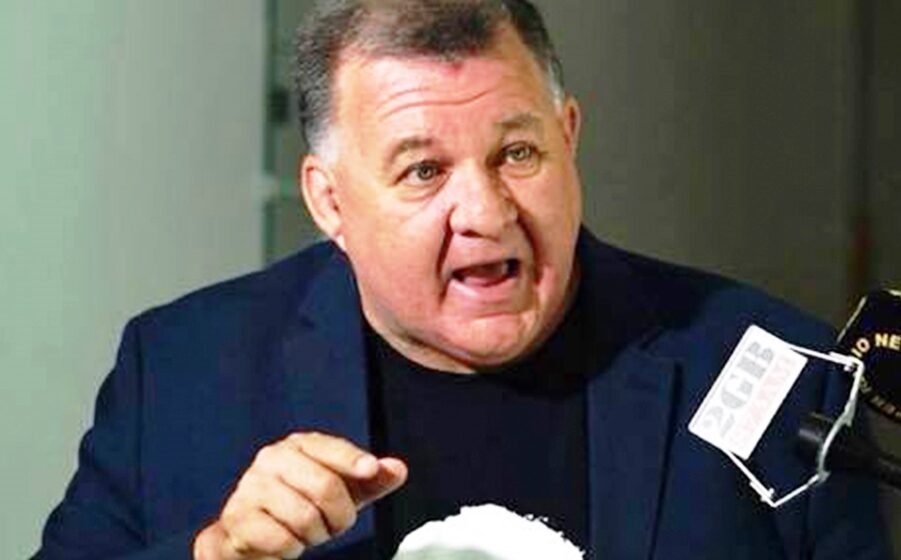 Craig Kelly quits Liberal Party to sit on the crossbench
