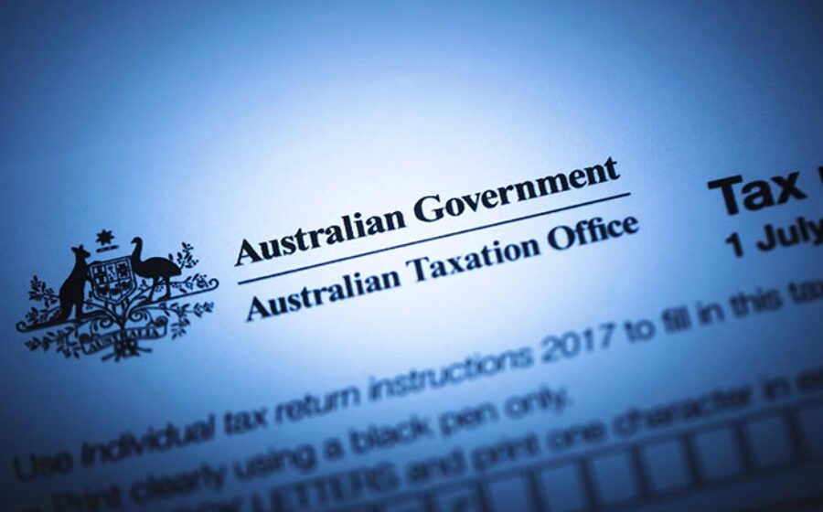 ATO warns it will be closely noting work-related expenses amid spike in people working from home