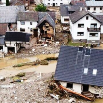 Germany rejects criticism over flood warnings