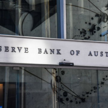 Economists divided on whether RBA will raise interest rates for 11th consecutive time
